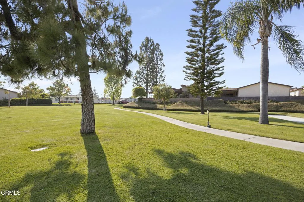 975 Telegraph Road 40, Santa Paula, California 93060 home-pic-37