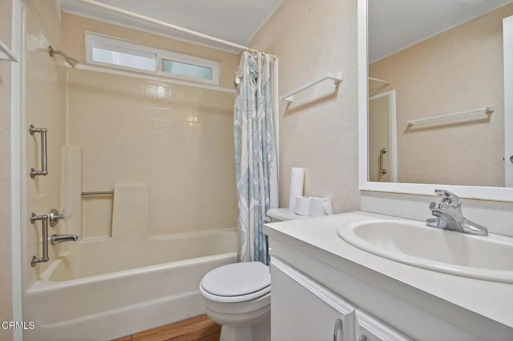 975 Telegraph Road 40, Santa Paula, California 93060 home-pic-8