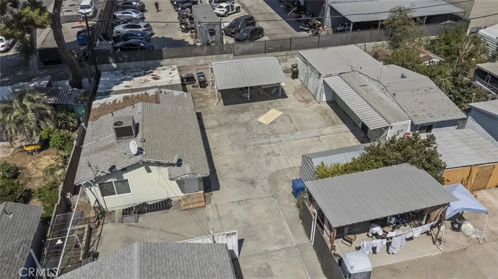 8023 Troost Avenue, North Hollywood, California 91605 home-pic-8