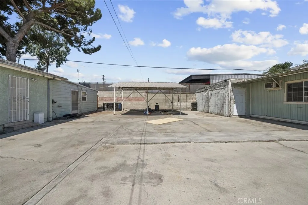 8023 Troost Avenue, North Hollywood, California 91605 home-pic-25