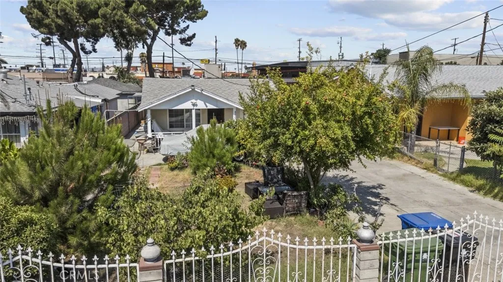 8023 Troost Avenue, North Hollywood, California 91605 home-pic-6