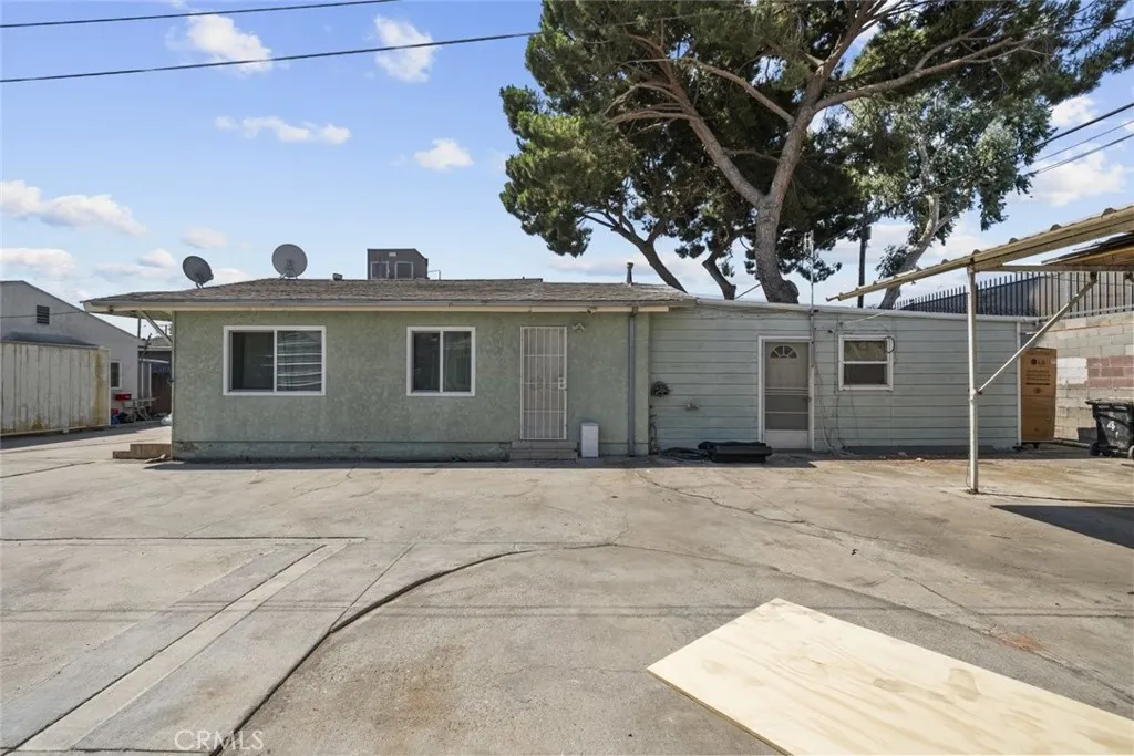 8023 Troost Avenue, North Hollywood, California 91605 home-pic-32