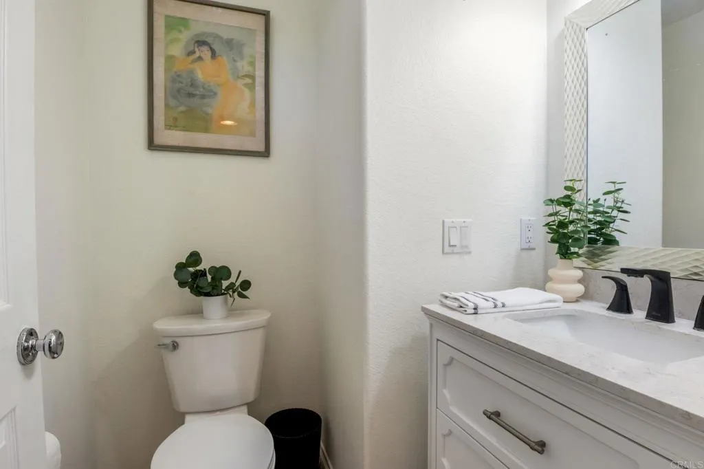 11393 Vista Elevada, San Diego, California 92131 home-pic-16