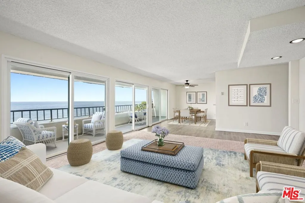 18000 Coastline Drive 7, Malibu, California 90265, 2 Bedrooms Bedrooms, ,2 BathroomsBathrooms,Residential Lease,For Rent,Coastline,25574563