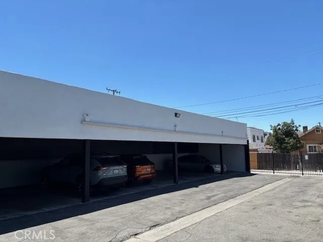 120 E Pine Street, Santa Ana, California 92701 home-pic-14
