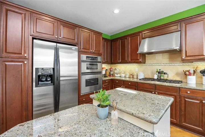 18066 Lemon Drive, Yorba Linda, California 92886