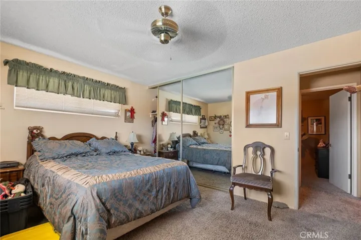 20990 Chama Road, Apple Valley, California 92308