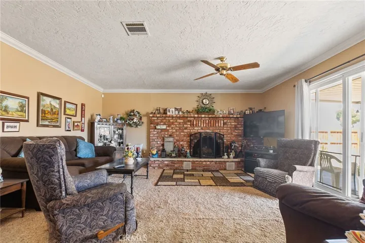 20990 Chama Road, Apple Valley, California 92308