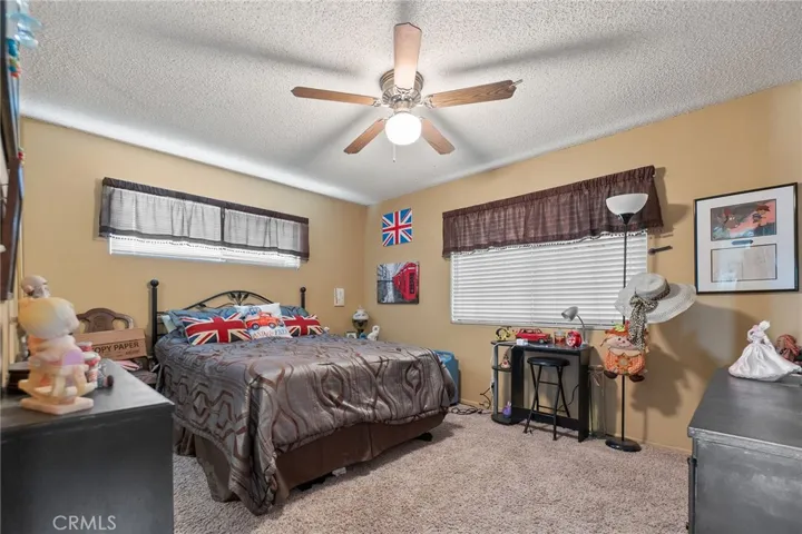 20990 Chama Road, Apple Valley, California 92308