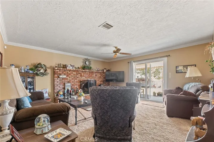 20990 Chama Road, Apple Valley, California 92308