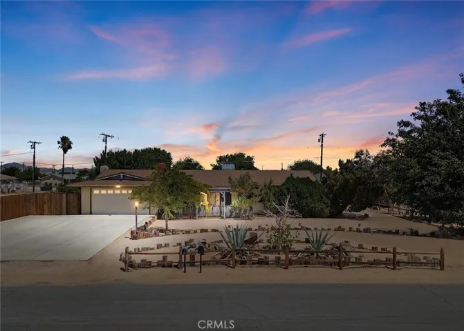 20990 Chama Road, Apple Valley, California 92308