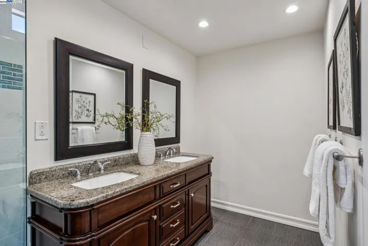 4661 Holland Dr, Pleasanton, California 94588