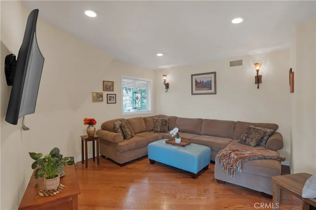 53599 Westridge Rd, Idyllwild, California 92549 home-pic-28