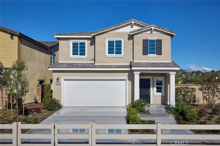 MODEL HOME