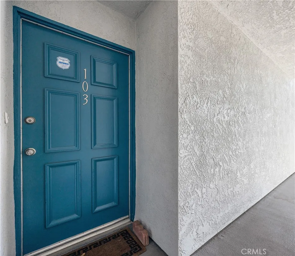 1919 E Beverly Way, Long Beach, California 90802 home-pic-2