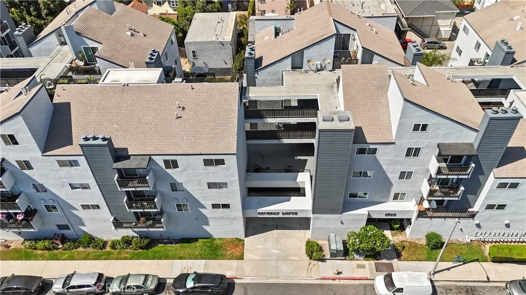 1919 E Beverly Way, Long Beach, California 90802 home-pic-29