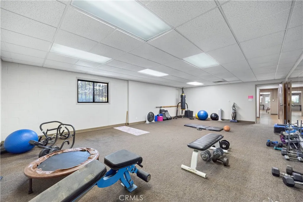 1919 E Beverly Way, Long Beach, California 90802 home-pic-28
