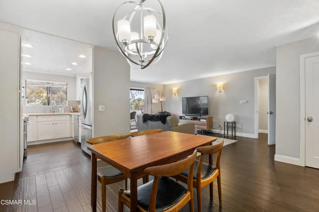 5000 S Centinela Avenue 109, Los Angeles, California 90066 home-pic-2