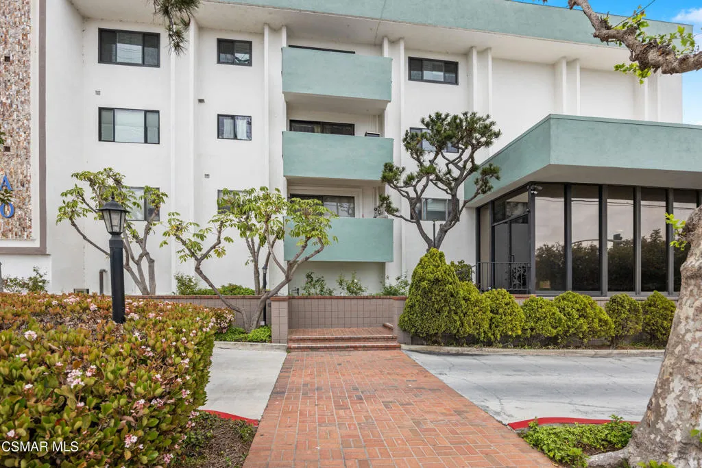 5000 S Centinela Avenue 109, Los Angeles, California 90066 home-pic-27