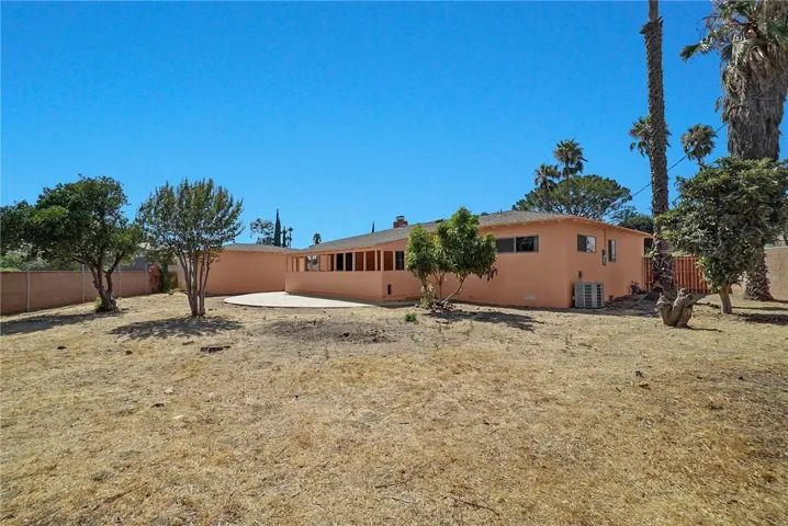 17461 Pine Avenue, Fontana, California 92335