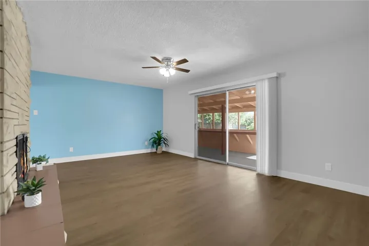 17461 Pine Avenue, Fontana, California 92335