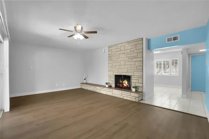 17461 Pine Avenue, Fontana, California 92335