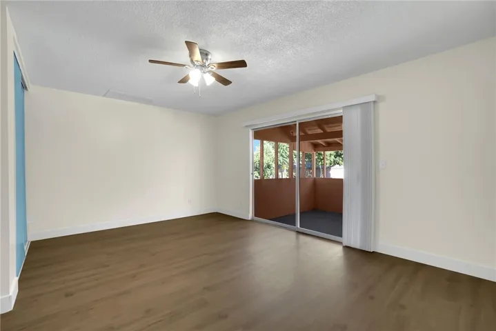 17461 Pine Avenue, Fontana, California 92335