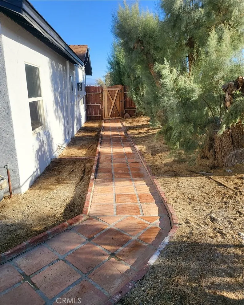 66348 3rd Street, Desert Hot Springs, California 92240 home-pic-22