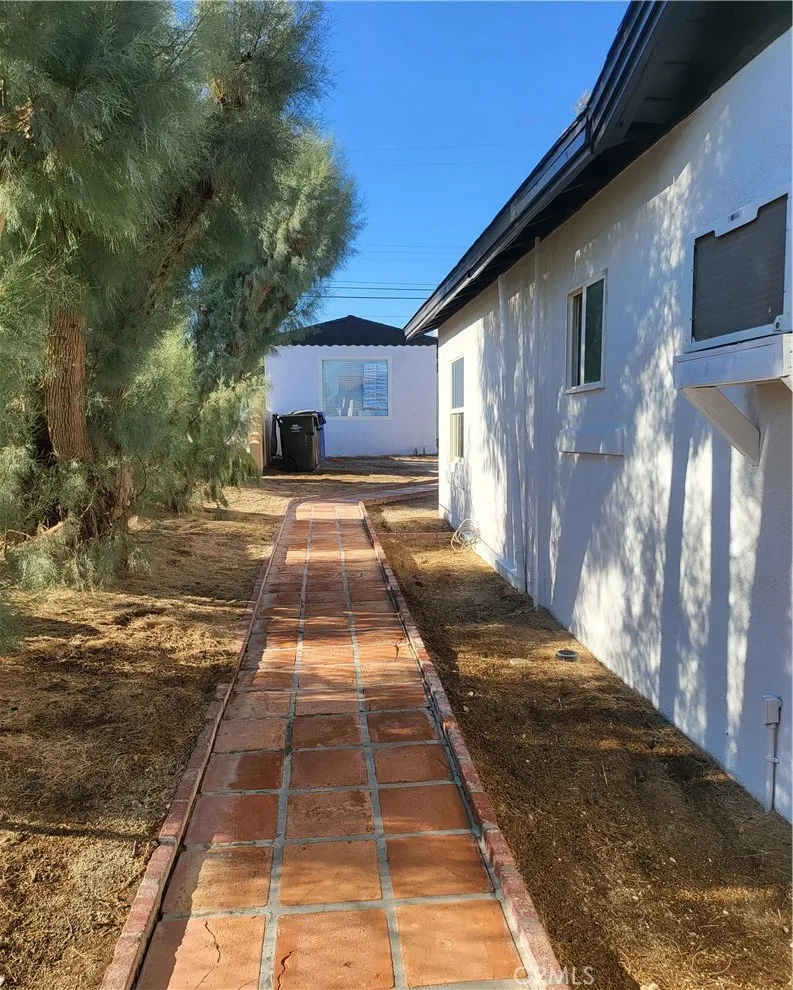 66348 3rd Street, Desert Hot Springs, California 92240 home-pic-23