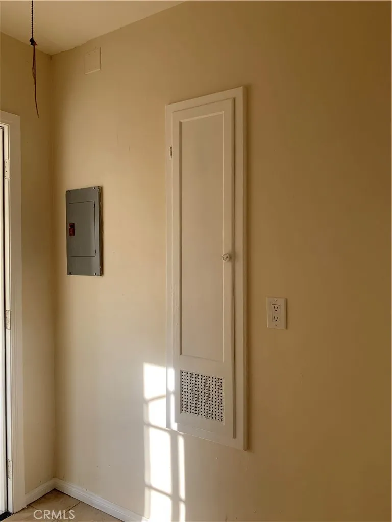 917 N Olive Ave, Alhambra, California 91801 home-pic-27