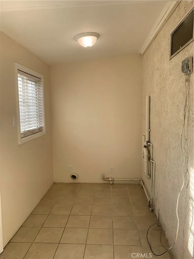 917 N Olive Ave, Alhambra, California 91801 home-pic-28