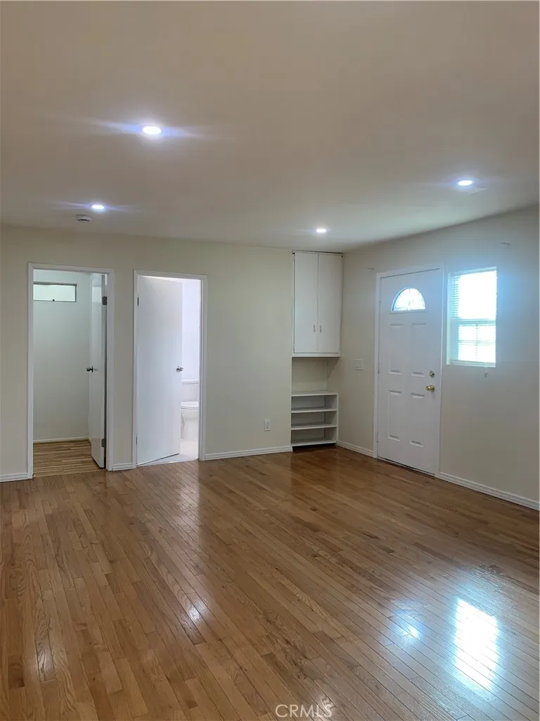 917 N Olive Ave, Alhambra, California 91801 home-pic-33