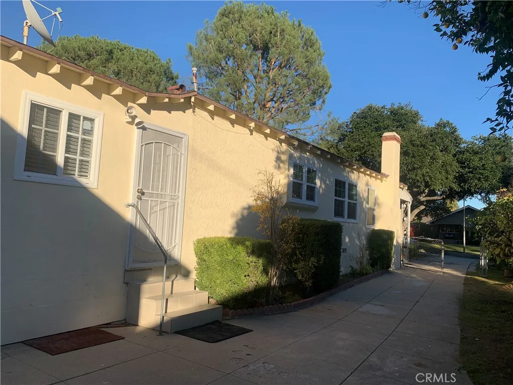 917 N Olive Ave, Alhambra, California 91801 home-pic-6