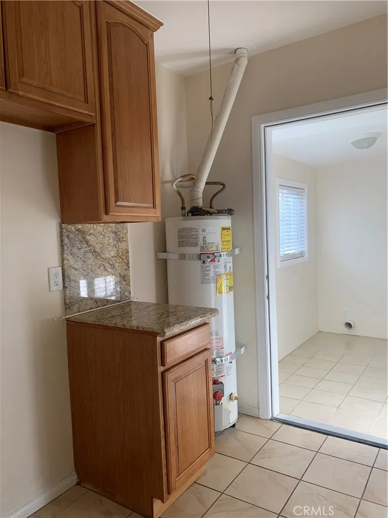 917 N Olive Ave, Alhambra, California 91801 home-pic-26