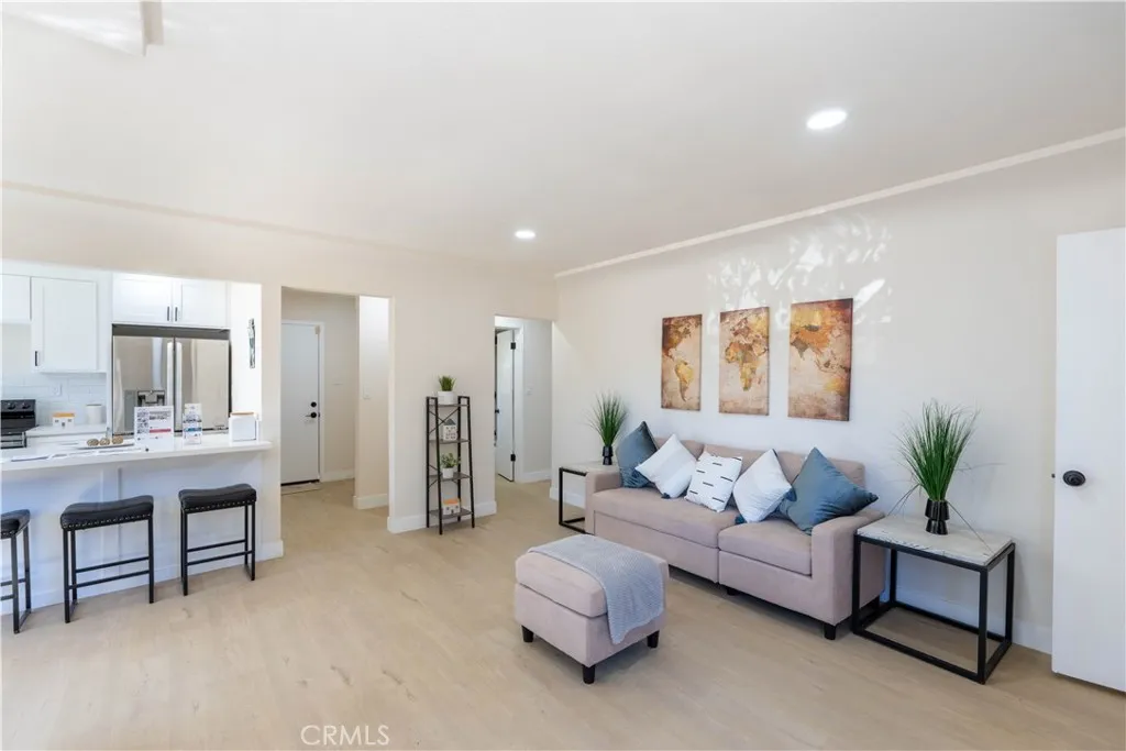 911 W George Street, Banning, California 92220 home-pic-7