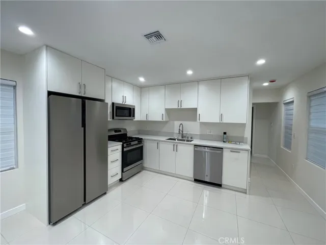 811 1/2 E Maple Street, Glendale, California 91205
