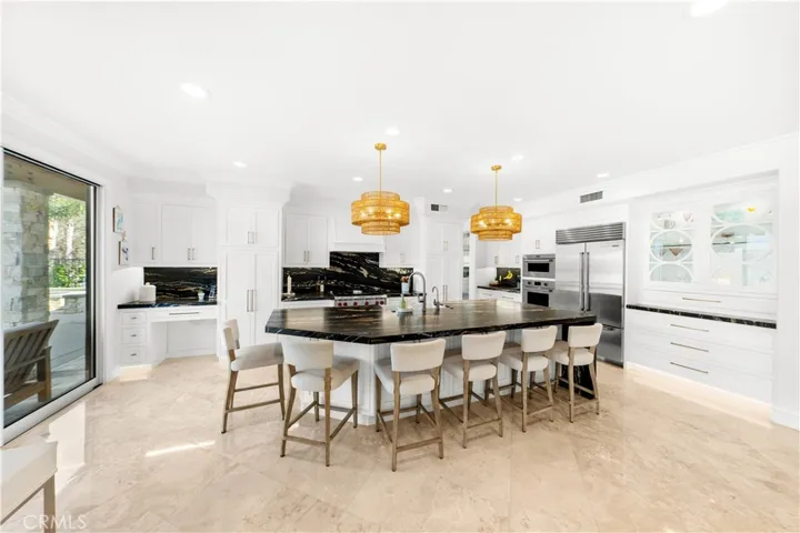 1040 S Summer Breeze Lane, Anaheim Hills, California 92808