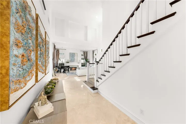 1040 S Summer Breeze Lane, Anaheim Hills, California 92808
