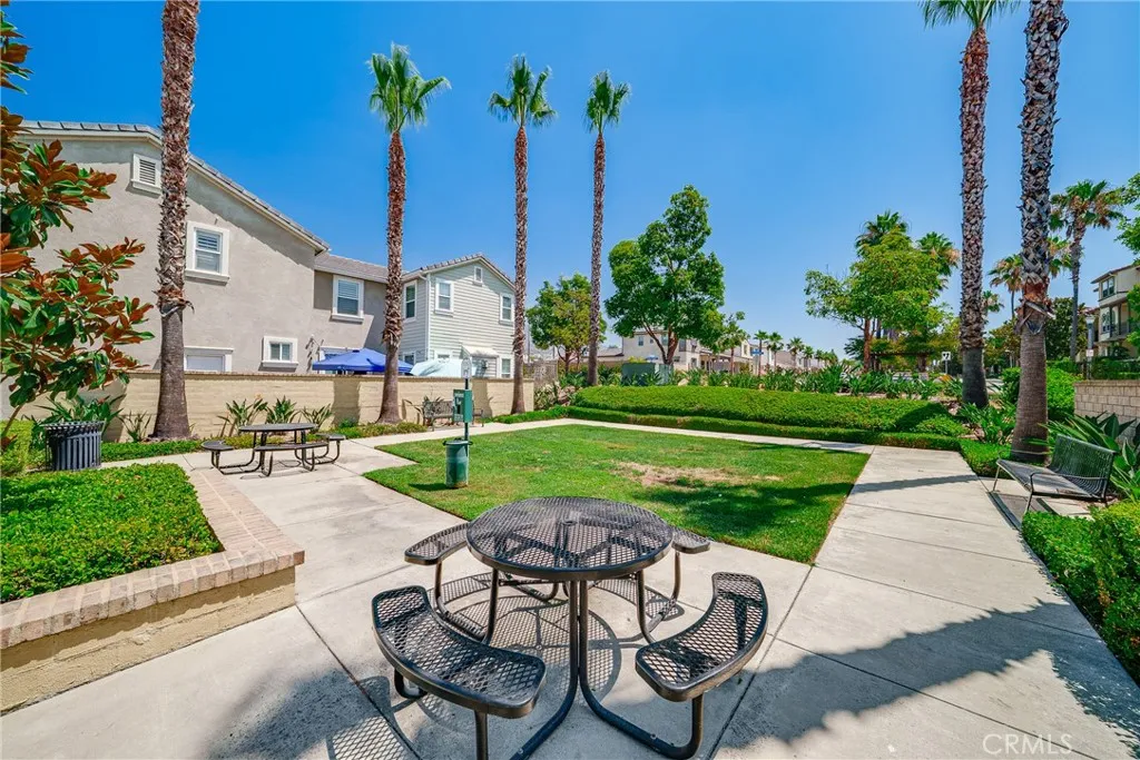907 N Cornejo Way, Azusa, California 91702 home-pic-21