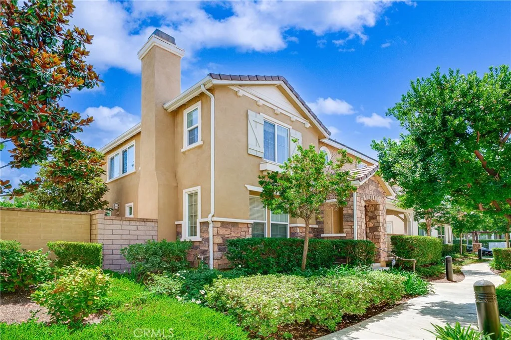 907 N Cornejo Way, Azusa, California 91702 home-pic-0