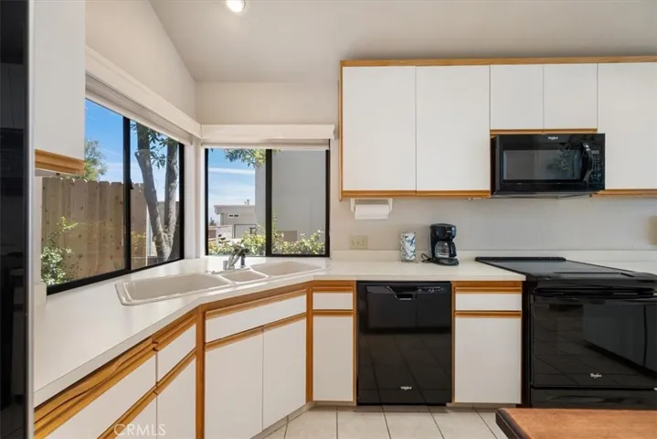 1174 Longview Avenue, Pismo Beach, California 93449