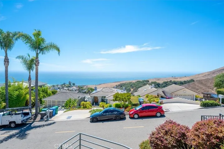 1174 Longview Avenue, Pismo Beach, California 93449