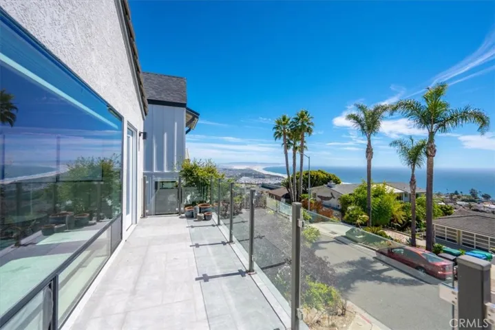 1174 Longview Avenue, Pismo Beach, California 93449