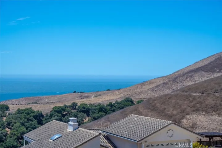 1174 Longview Avenue, Pismo Beach, California 93449