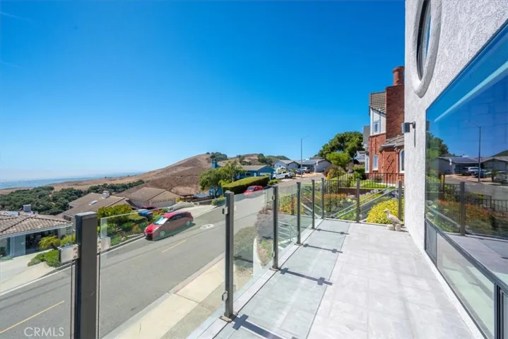 1174 Longview Avenue, Pismo Beach, California 93449
