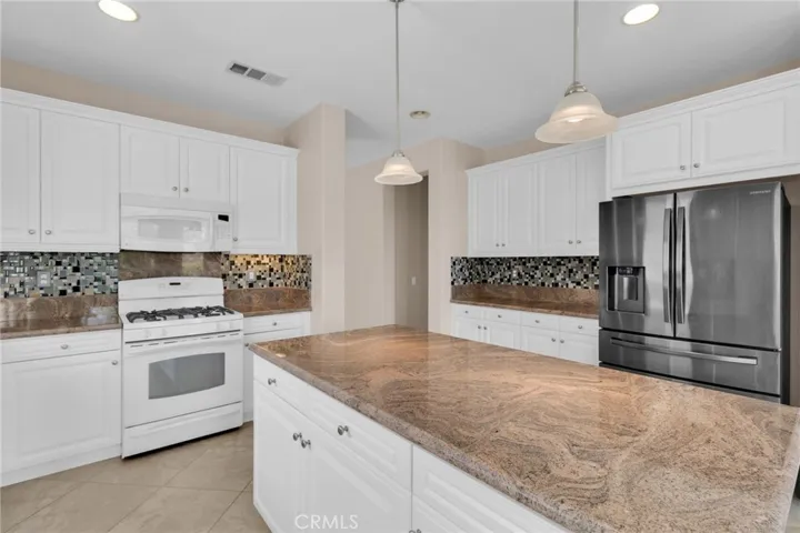 9225 Stephenson Lane, Hemet, California 92545