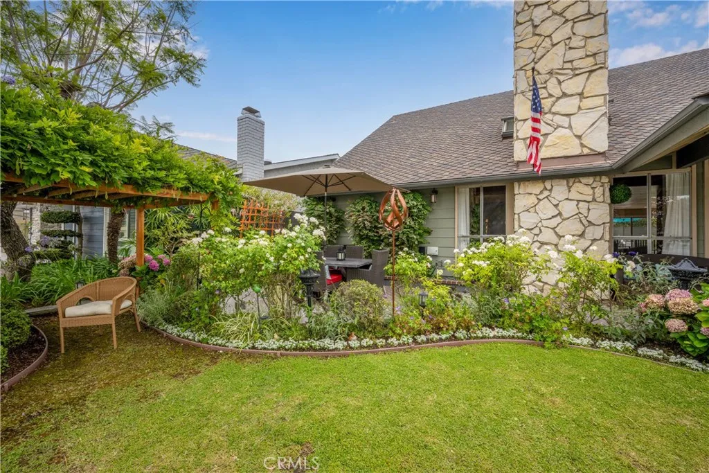9327 Lexington Street, Cypress, California 90630, 5 Bedrooms Bedrooms, ,4 BathroomsBathrooms,Residential,For Sale,Lexington,PW25176008
