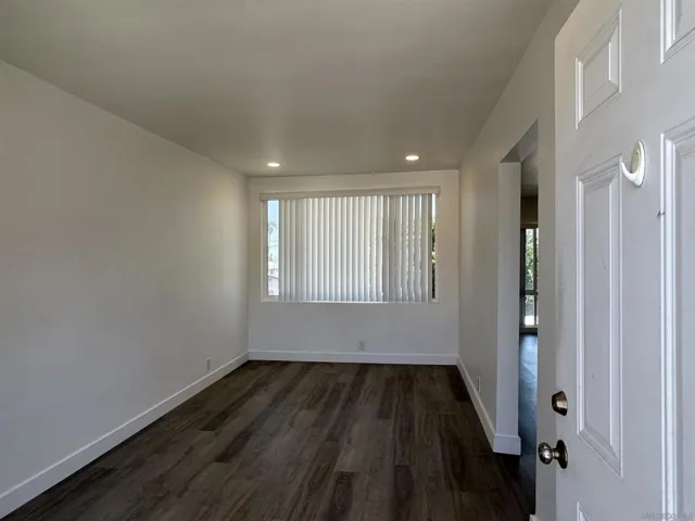 2006 Diamond St 12, San Diego, California 92109