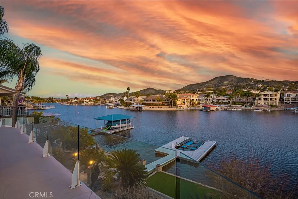 30360 Point Marina, Canyon Lake, California 92587 home-pic-1