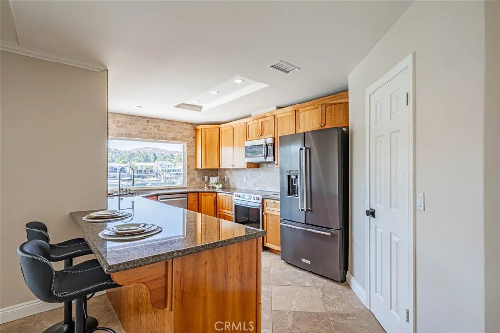 30360 Point Marina, Canyon Lake, California 92587 home-pic-27
